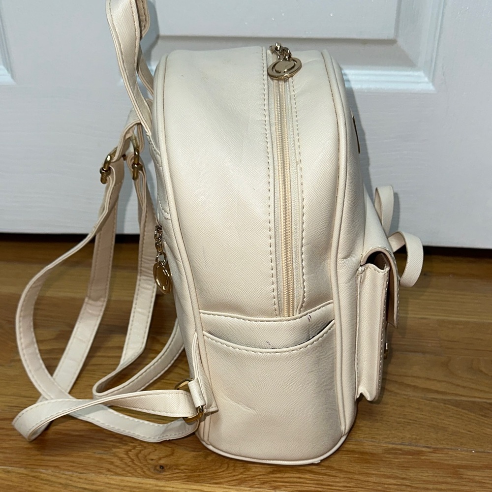 Cream Backpack - Picture 3 of 5